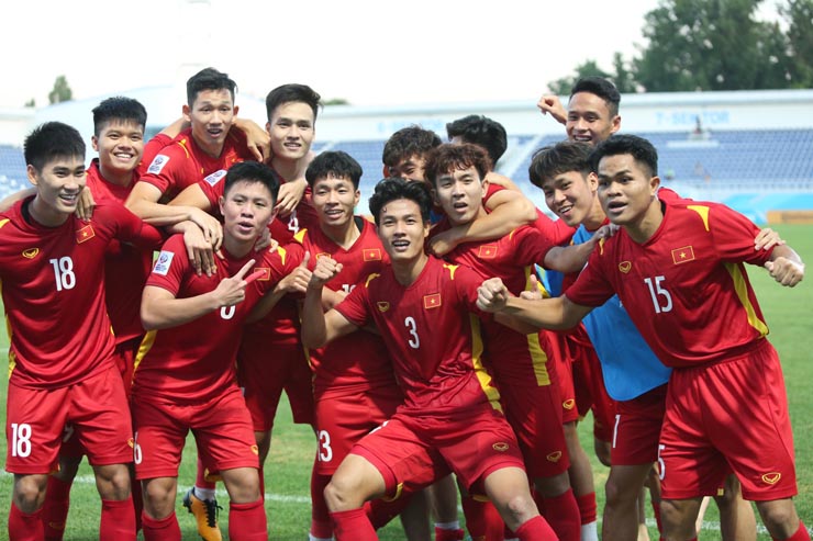 den-gio-nguoi-thai-van-thac-mac-tai-sao-viet-nam-lai-luoi-xuat-khau-cau-thu-nhung-van-thanh-cong den-gio-nguoi-thai-van-thac-mac-tai-sao-viet-nam-lai-luoi-xuat-khau-cau-thu-nhung-van-thanh-cong