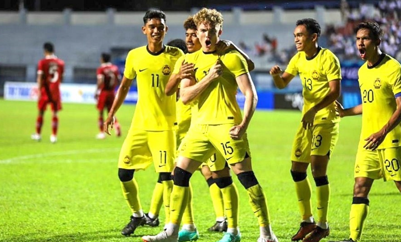 u22-malaysia-dat-muc-tieu-thach-thuc-viet-nam-tai-sea-games-33-du-doi-hinh-gay-tranh-cai